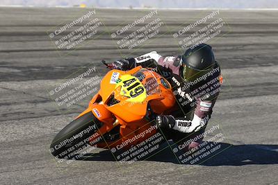 media/Jan-16-2026-CVMA Friday Practice (Fri) [[6f2bf47531]]/5-Racer 4-Trackday1/Session 2 (Bowl)/